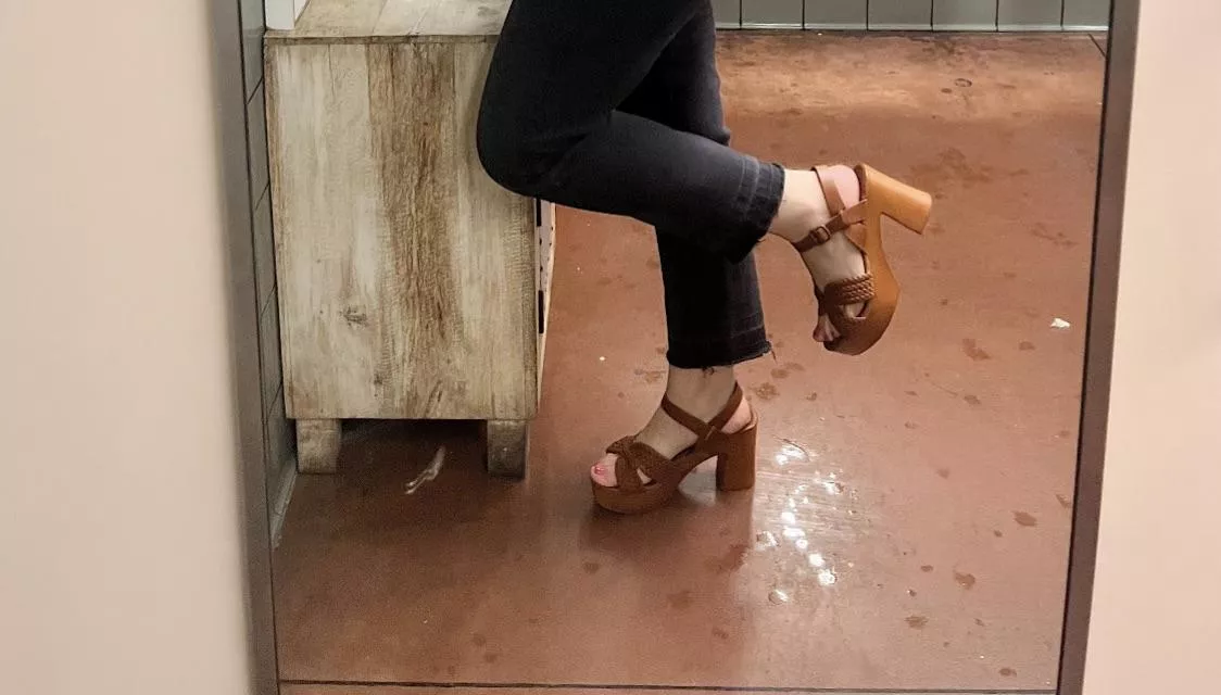 Are chunky heels cute?