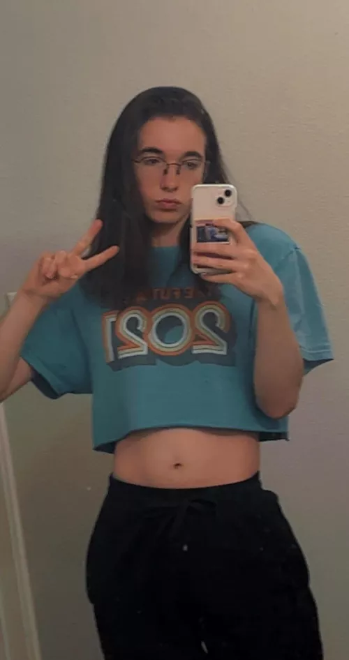 Do you think I’m prettyyy?