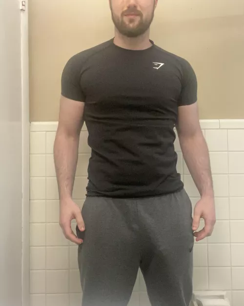 If you saw me at the gym would you stare?