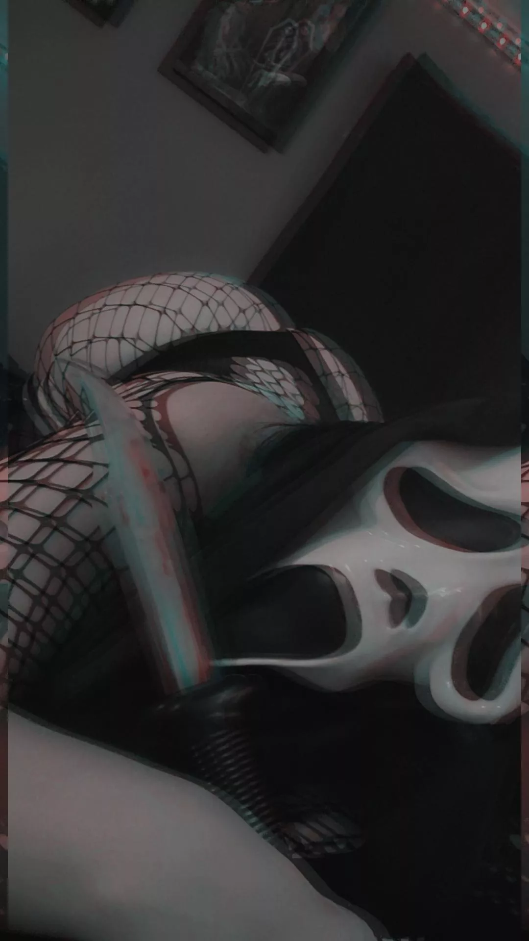 It's haunted whore season 🖤