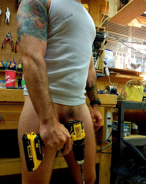 Let the treehouse construction begin. 😏🪚🌳[41]