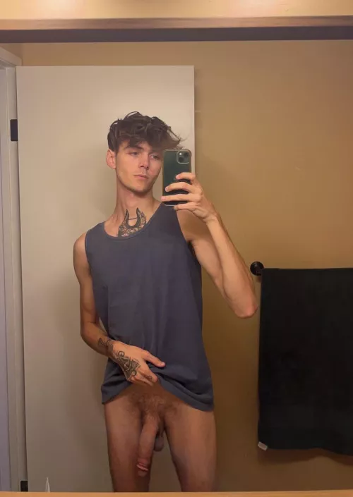 might be skinny but i got a big dick