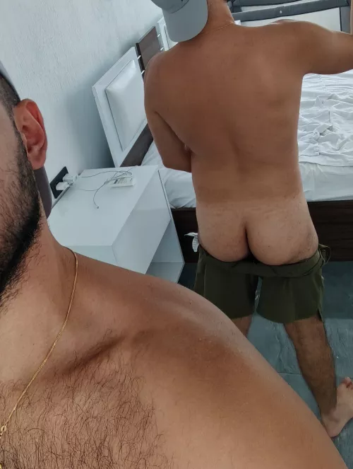 My ass need more tan 🤦