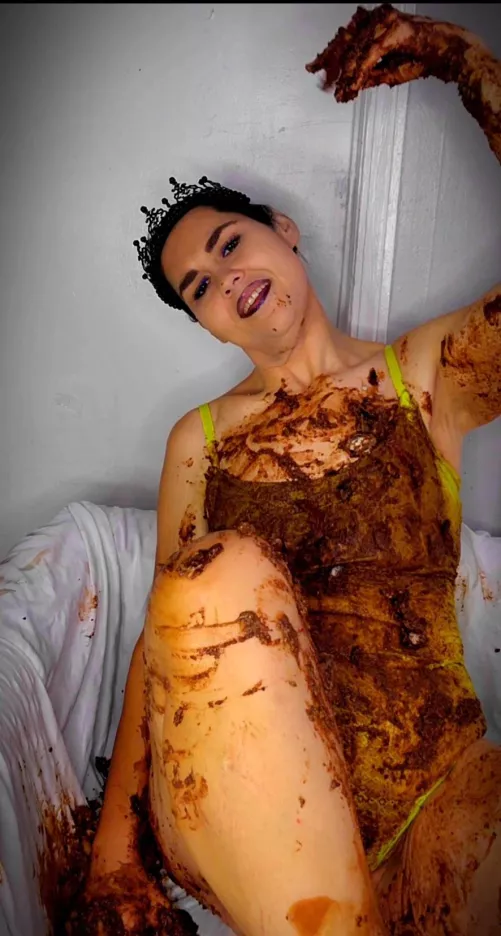 (OC) Let's make Dirt N Worms together! The way those worms plop feels amazing 😈