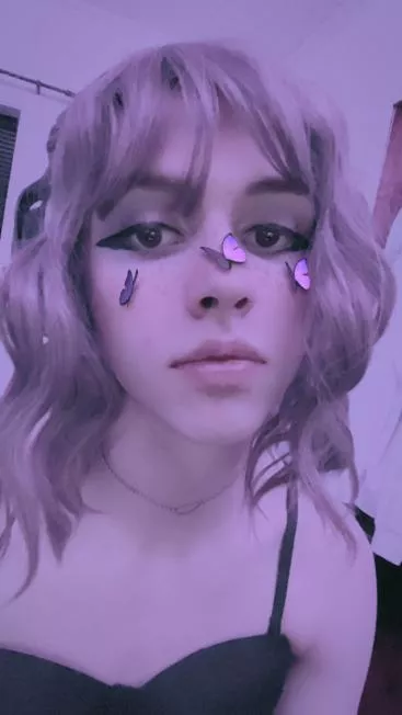 Trying to get better at makeup heh~