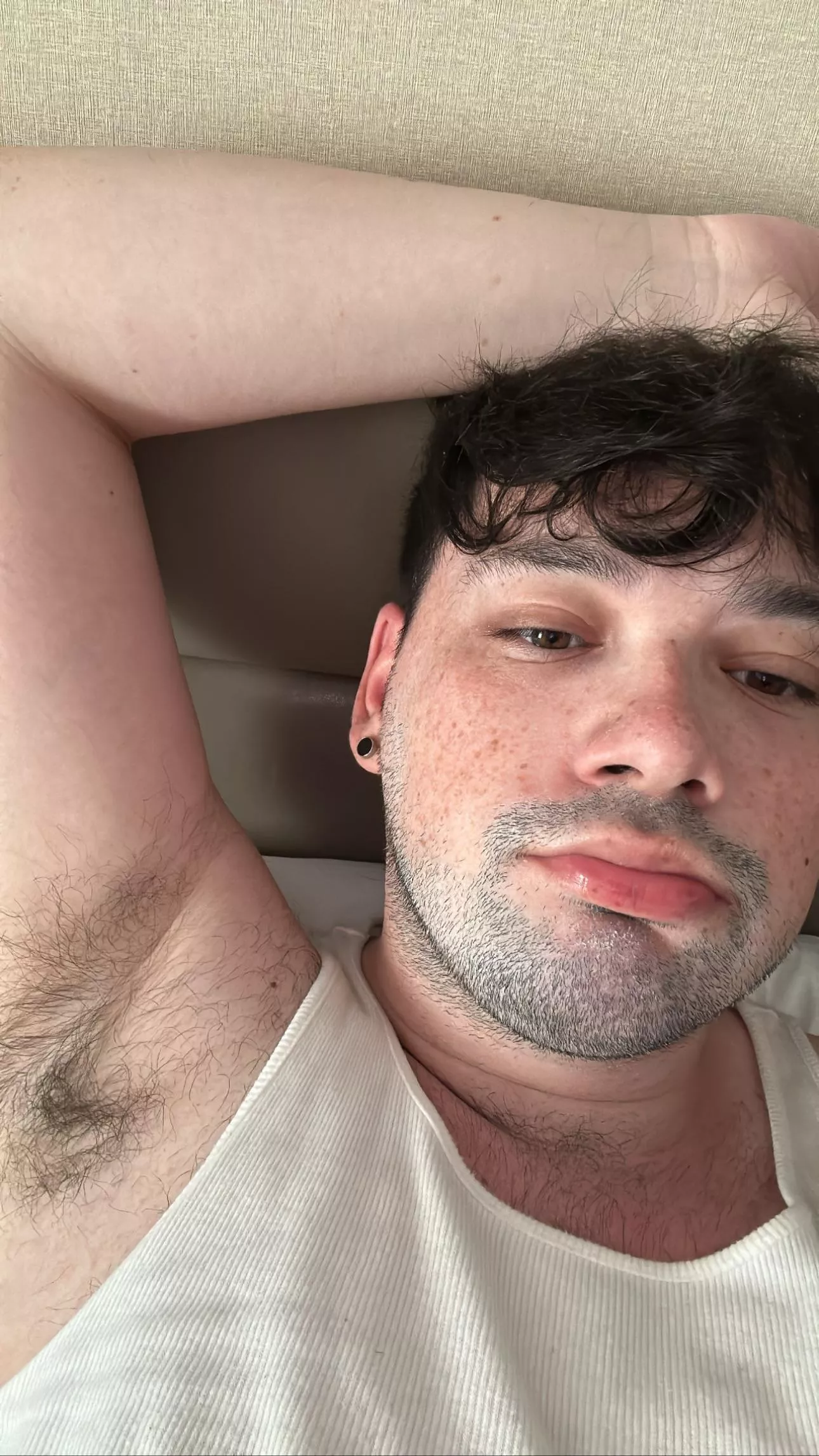 Want a cutie to play games with