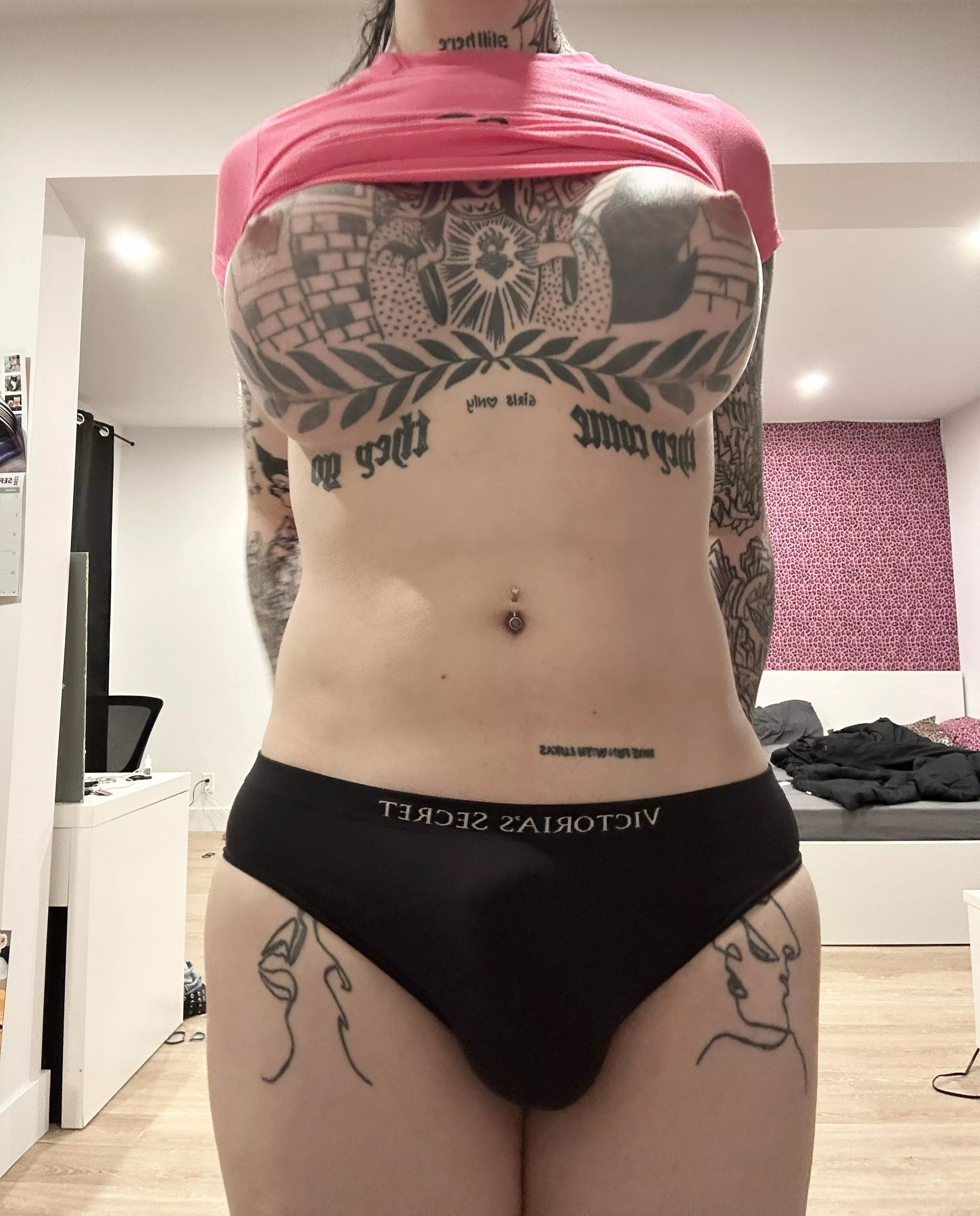 would you date me or just fuck me ? 🙈