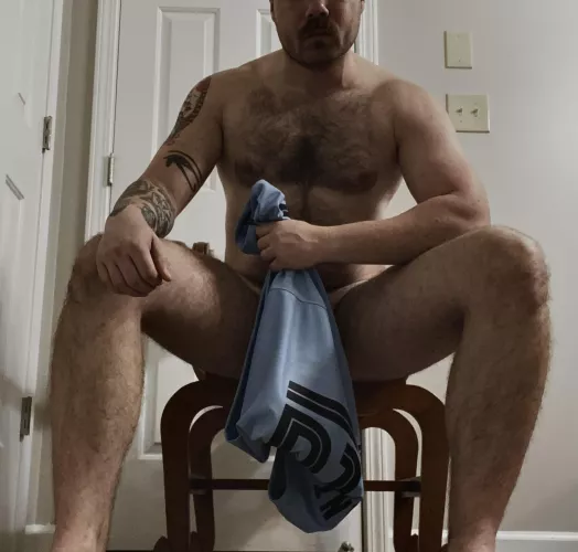 Basketball terminology 101: “Going strong to the hole.” — An aggressive offensive move toward the basket.