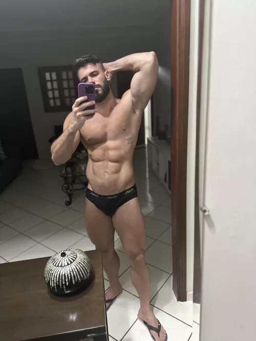 Do this room have a good light for you to know me well?