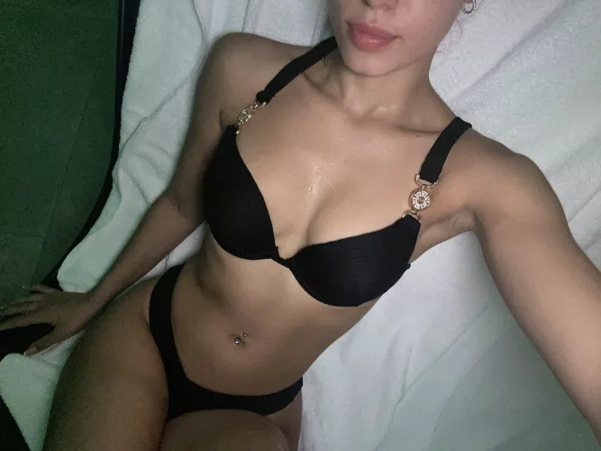 Don’t let my boyfriend know about these snaps 🤭