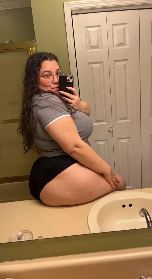 First word that comes to mind when you see me?