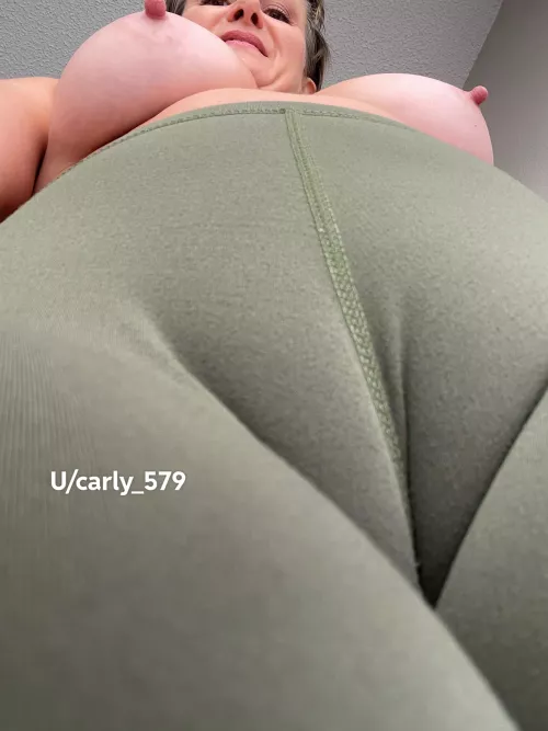 Football, camel toe, and pokies. A perfect Sunday.