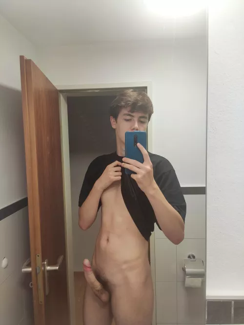 How do you feel about tall skinny guys? (21)