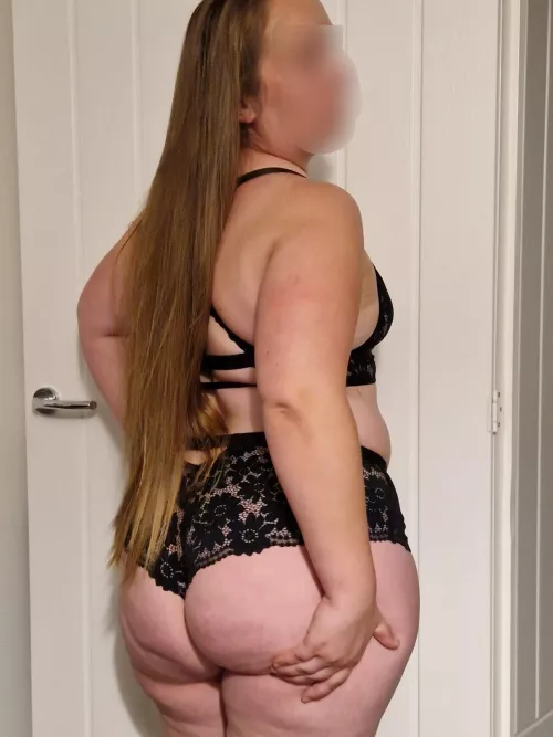 I need someone to let my hair down with