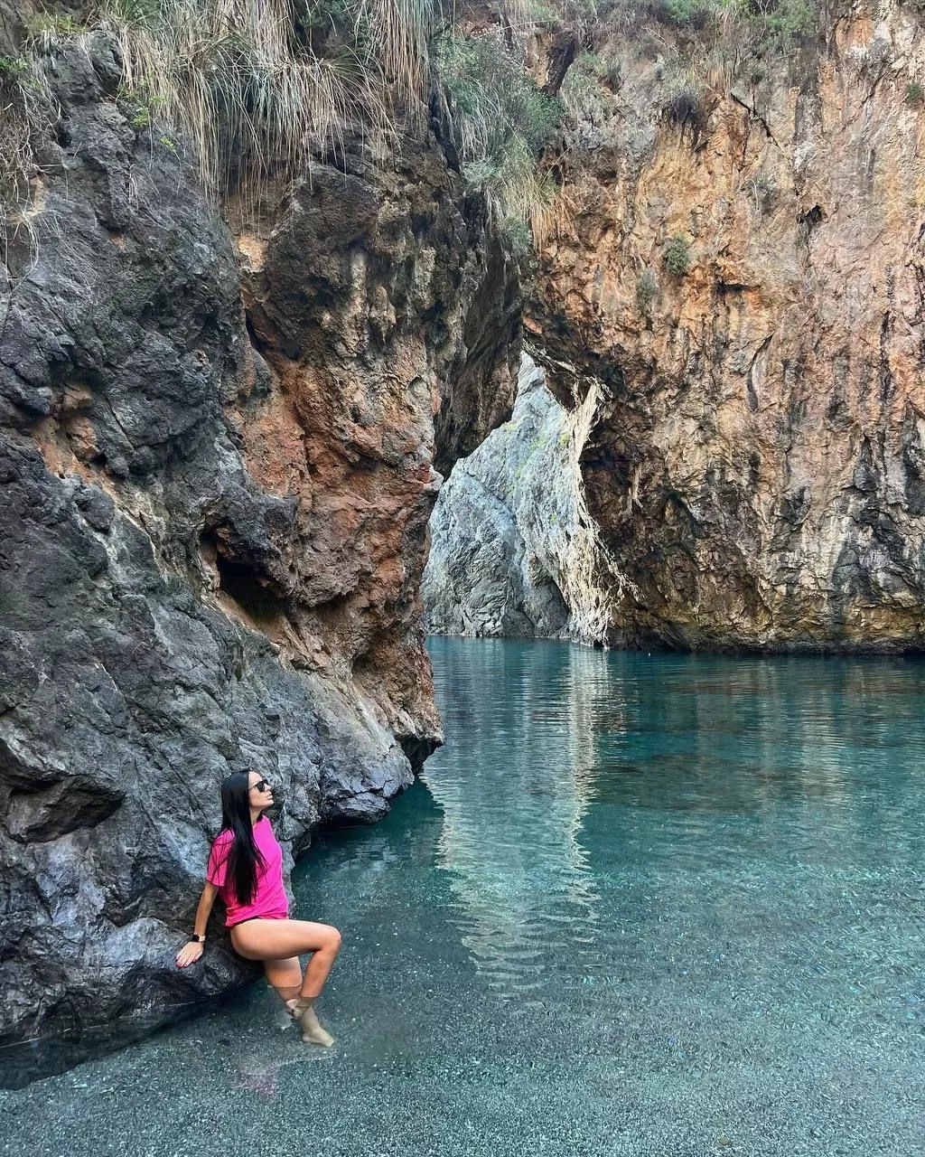 I'd send you selfies like this throughout the day if I was your girlfriend