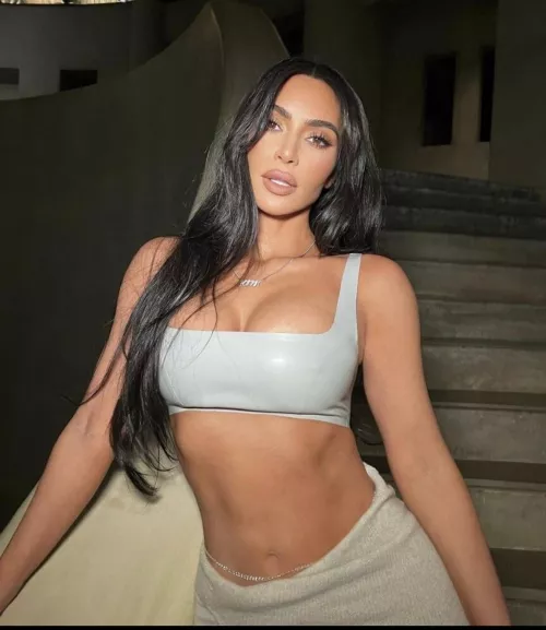 I’ll play any of the Kardahsians/Jenners if u feed them:)))