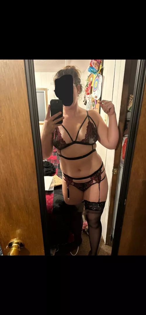 I'm reminded of why I don't wear things like this anymore. My kids tore me up. But here you go.