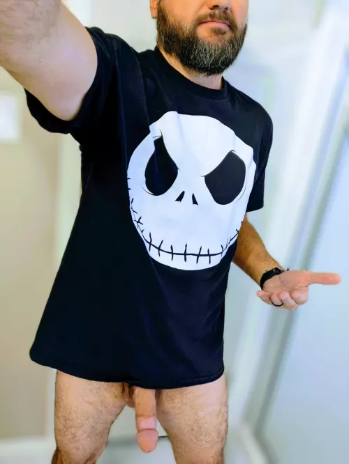 It's spooky season! 💀