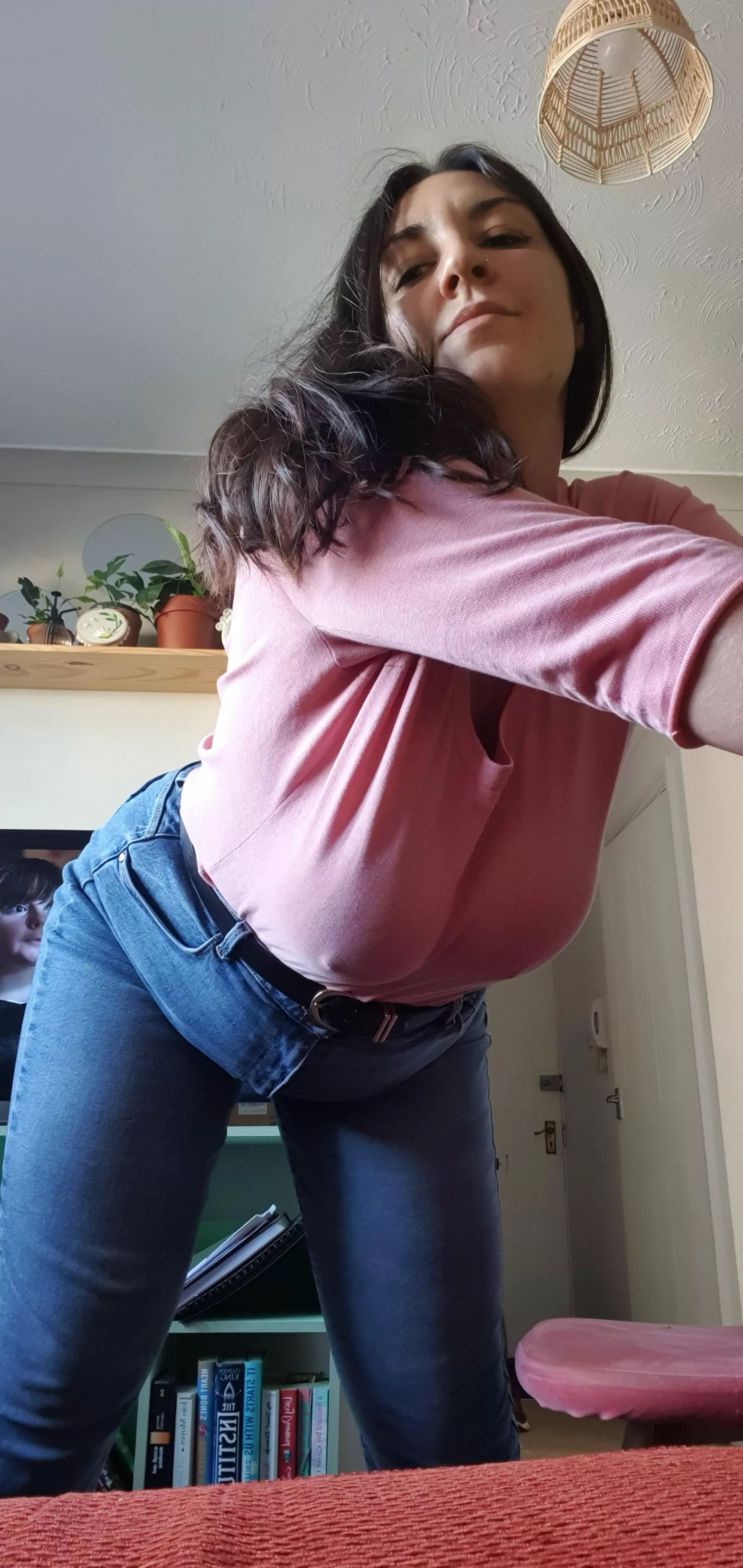 Pink top for the evening it is 🙈