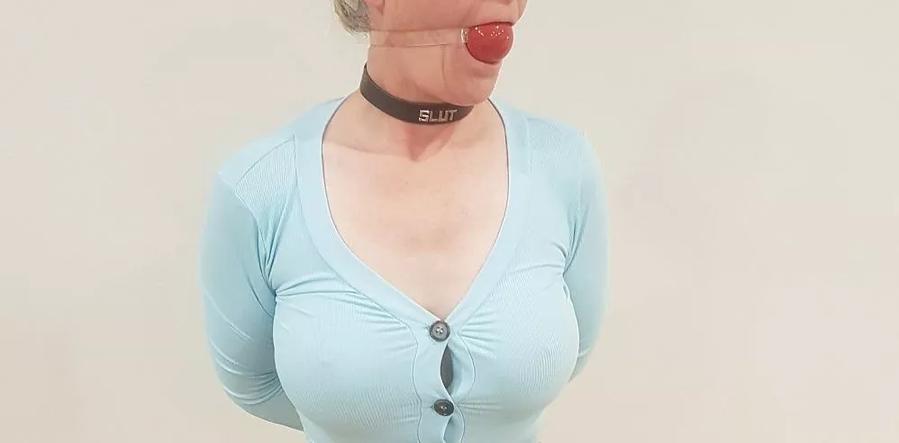 Punished by hubby for flirting with the new neighbor [F] [OC]