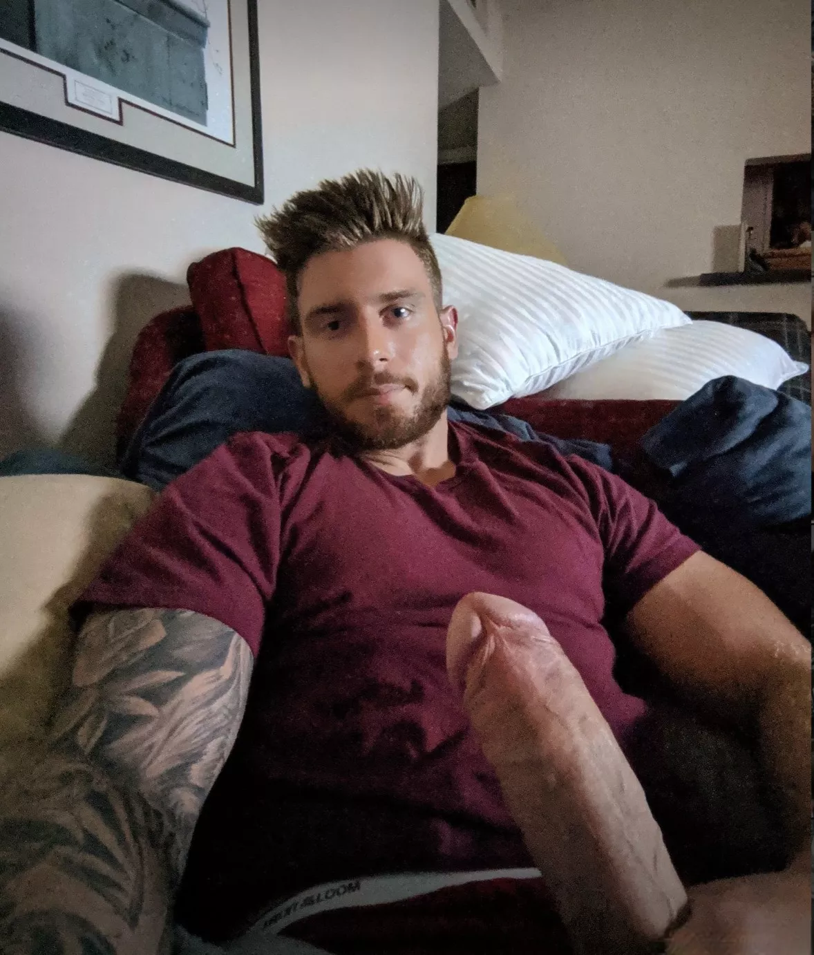 Serious question, would you top a bigger guy like me?