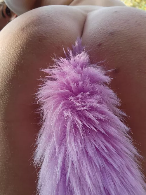 that's right get your nose right up in there