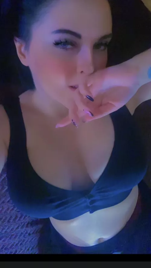 What do you want I put between my breast?