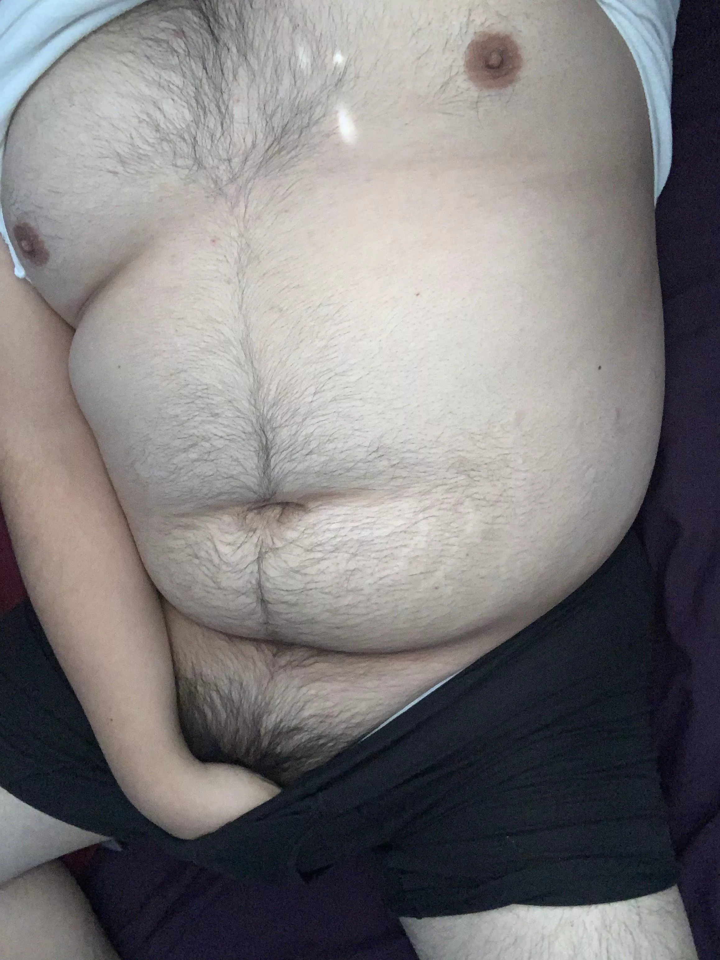 What would you do if you saw me in bed like this ? Dm me 😈