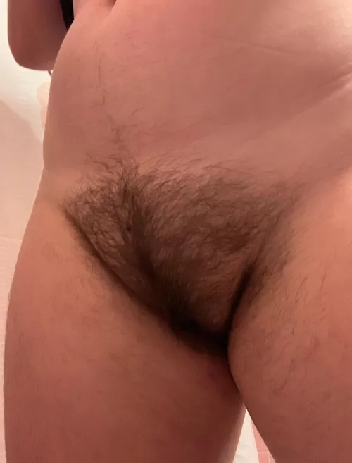 Would you cum on me or in me? 🤍