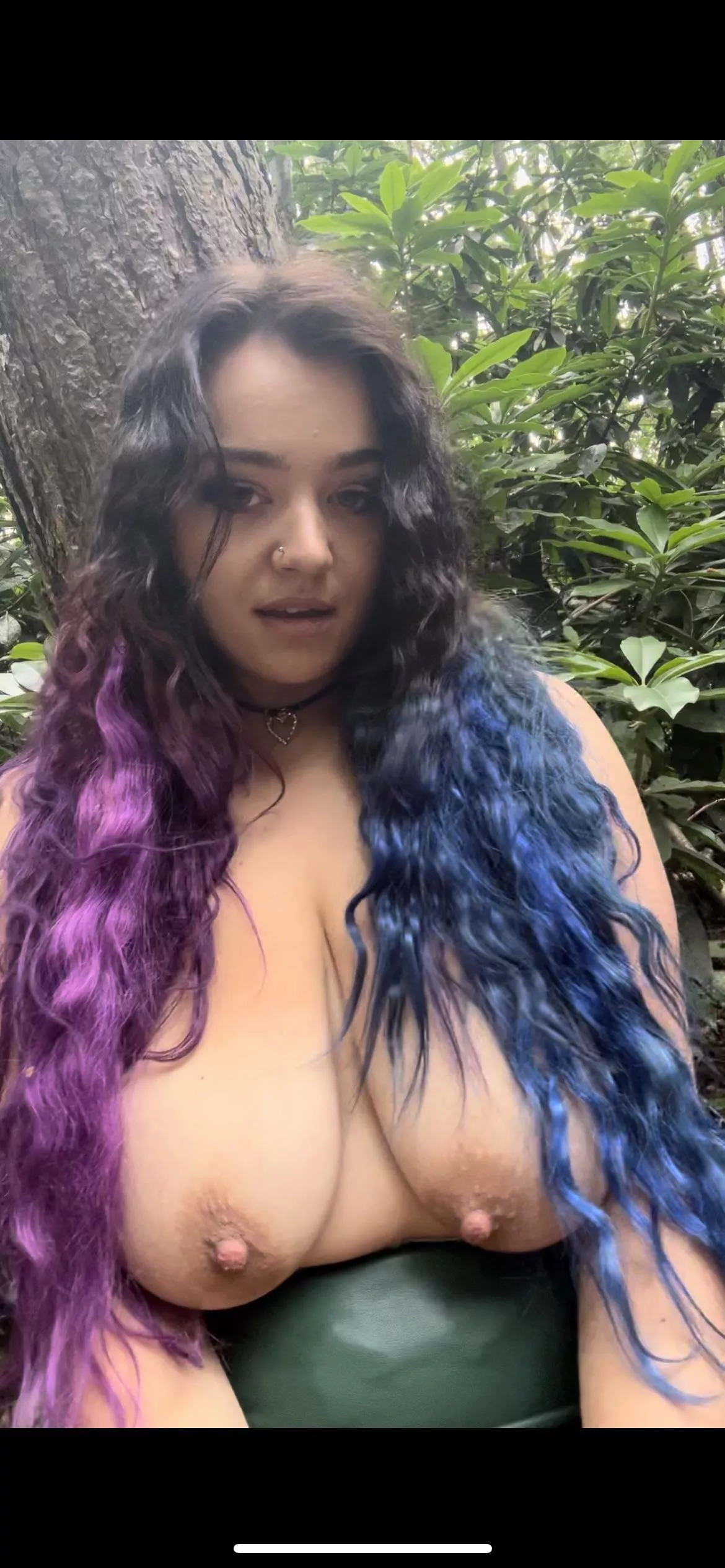 Would you prefer saggy boobs or perky boobs on your gf?