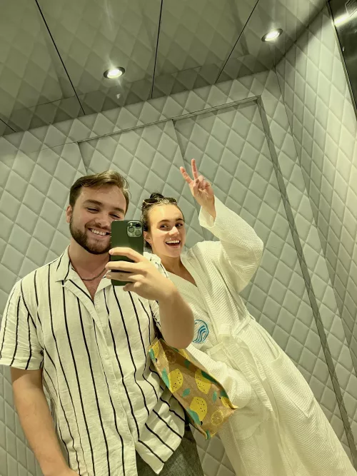 Holidaying with my sister and everyone seems to think we’re on our honeymoon… should I be walking around in a jockstap or something? 🤔