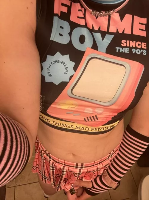 Mommy made sure im dressed cute and my cock is locked up