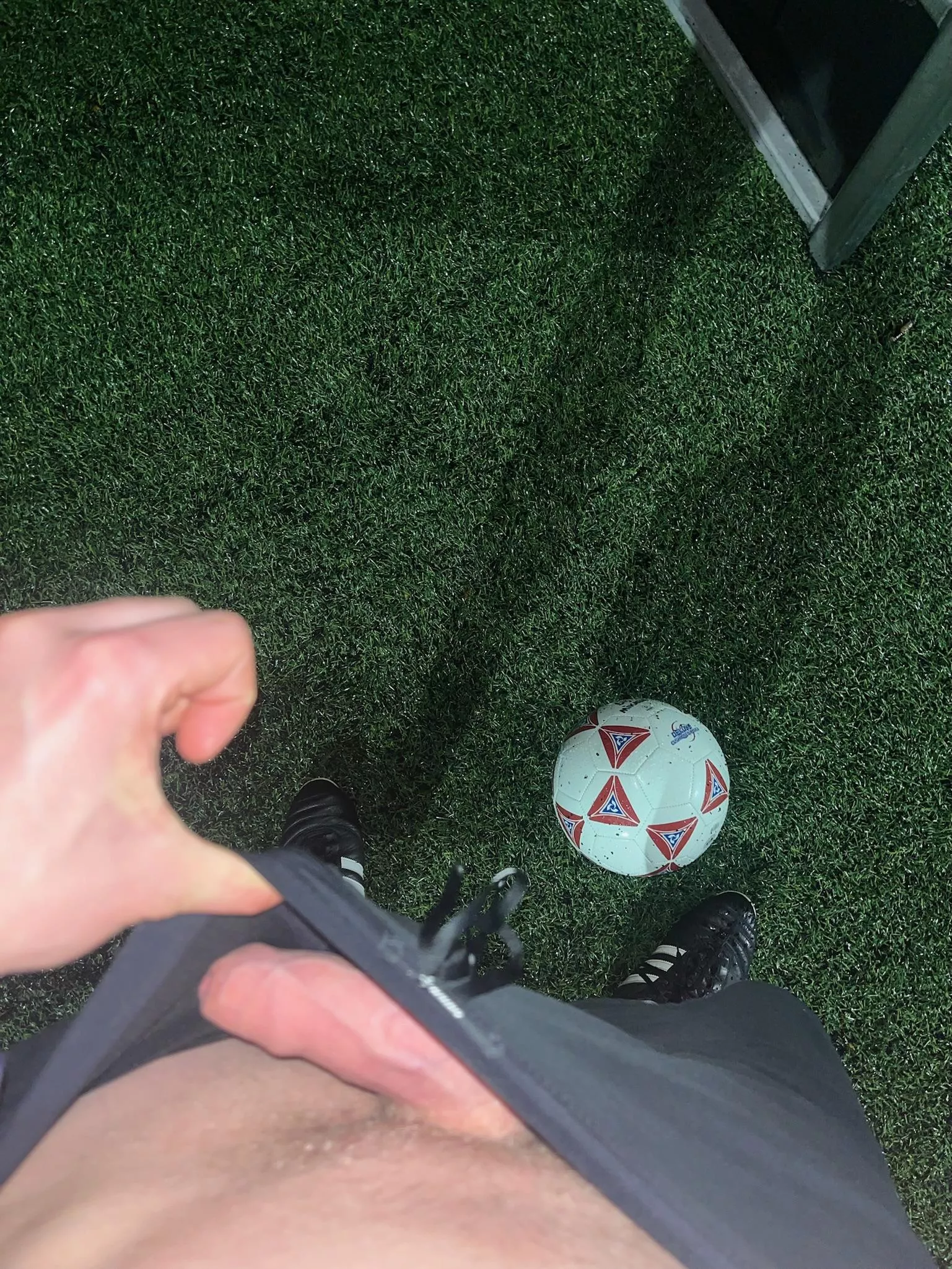 (Uncut) suck me on the soccer field till I bust down your throat