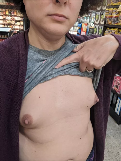 40[F]lashing in grocery store before going home to wife