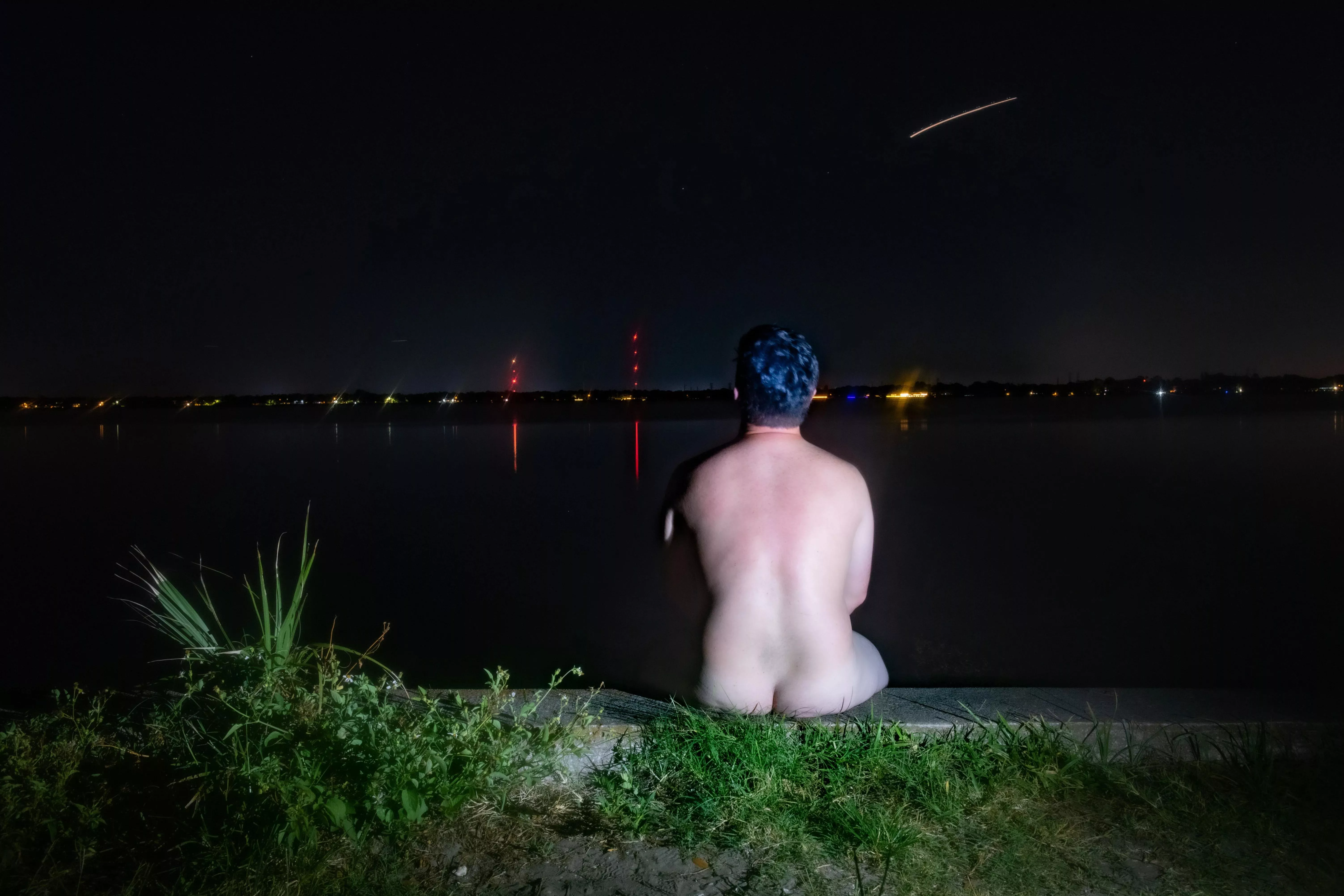 An oldie but goodie but it always reminds me to take that one extra picture every time. Because, you just never know 🌠💫