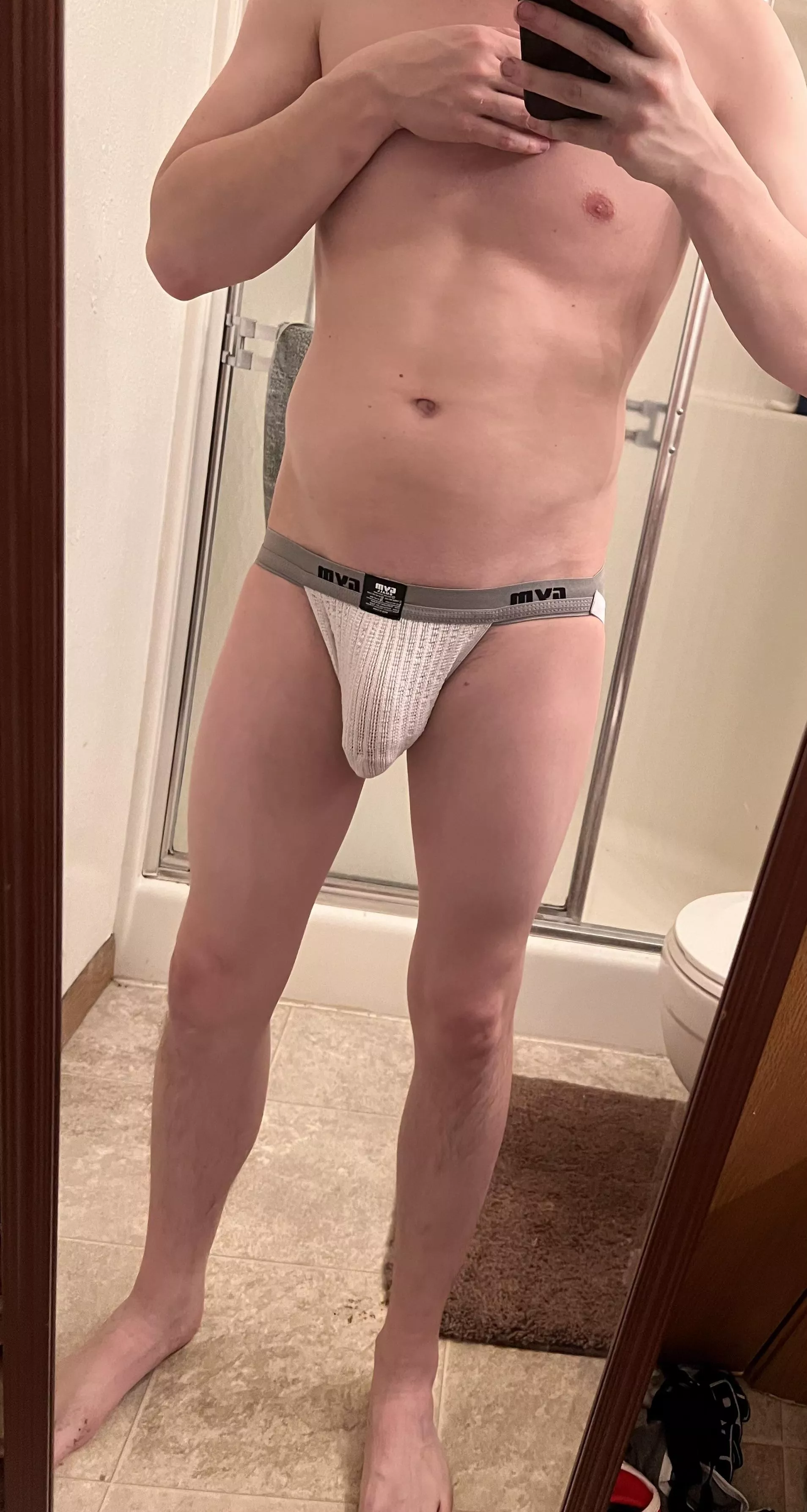 Cum feel my hairless body