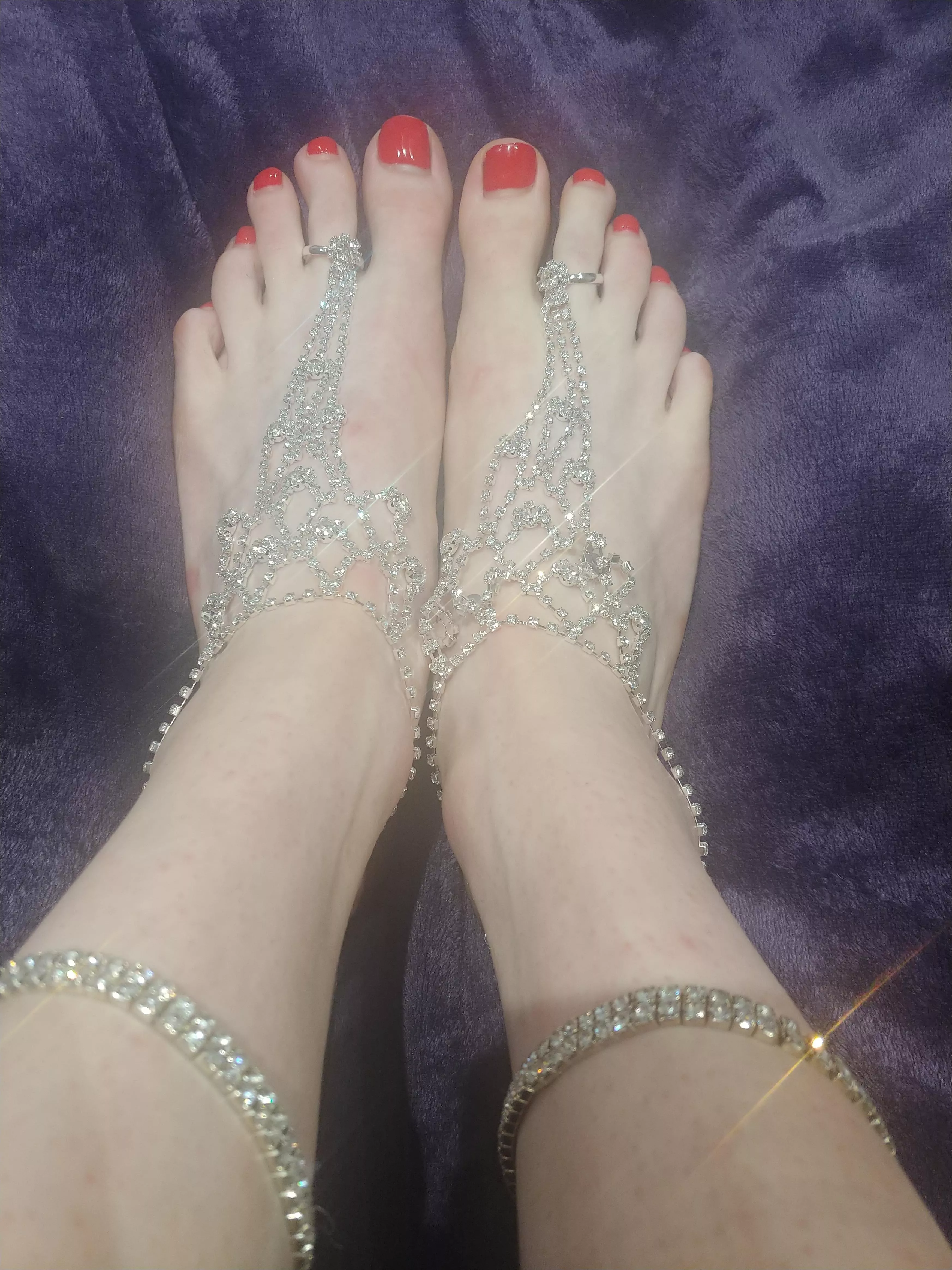 Do my feet look delicate and majestic wearing this rhinestone barefoot sandal and blingy anklet?