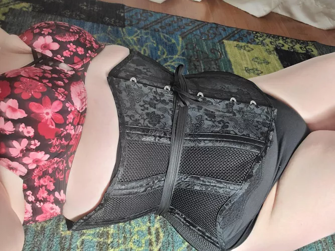 Do you like chubby girls in corsets?