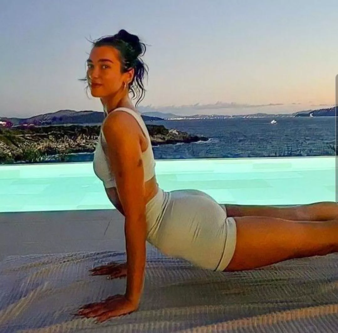 Dua Lipa