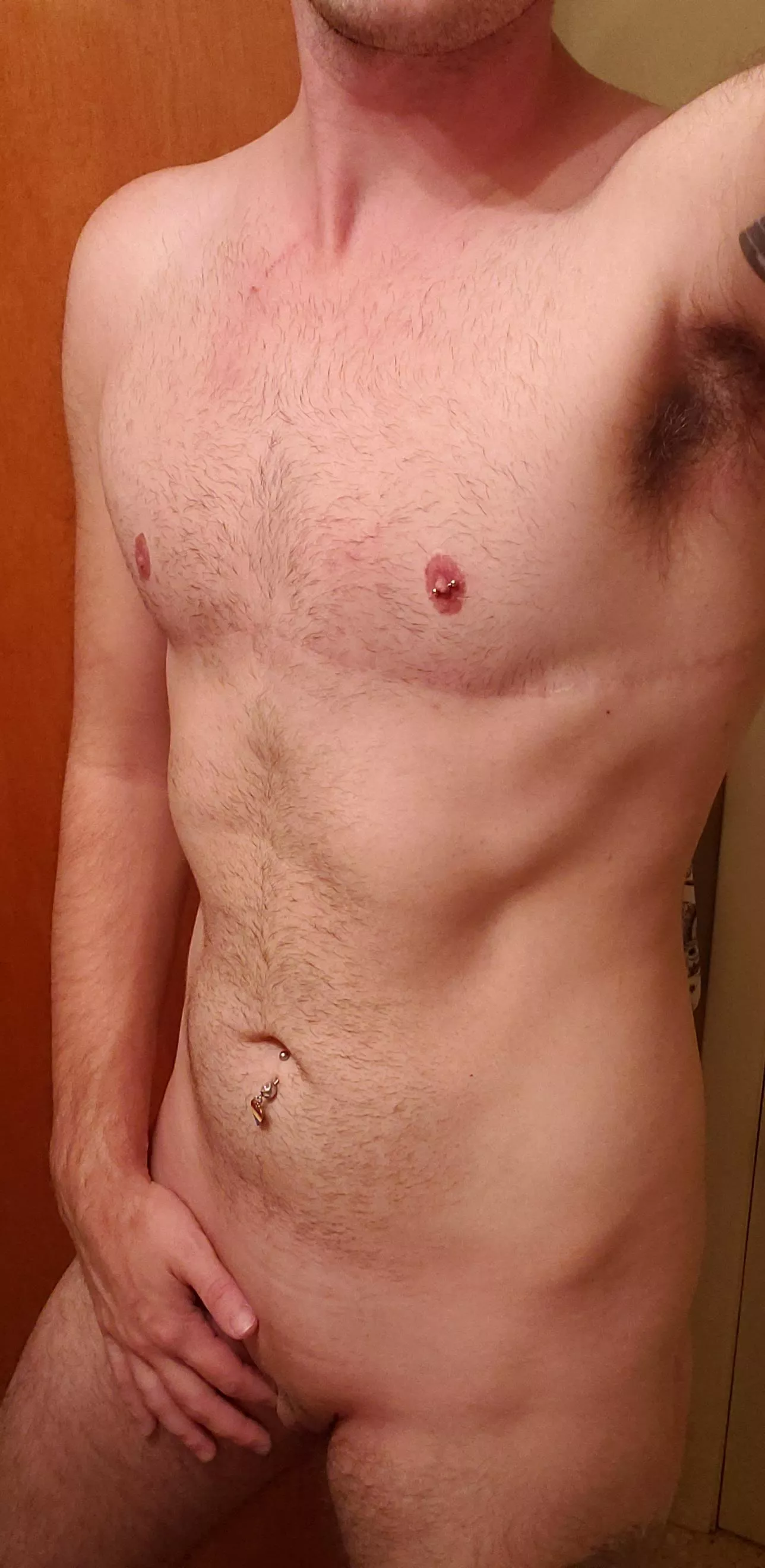 Enjoying otter status before I feel like being a twink again 😌 (30, they/he)