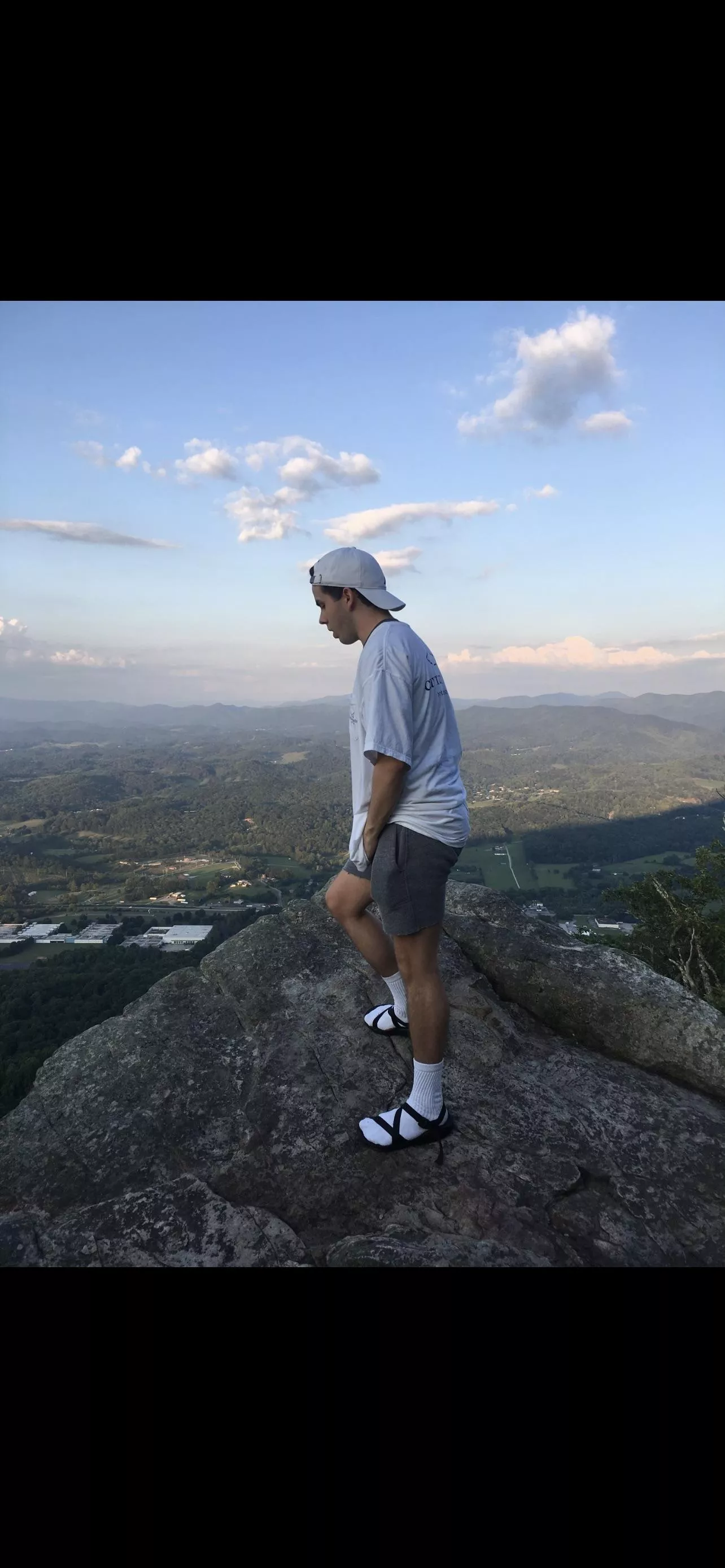 First post here! Happy Wednesday everyone!