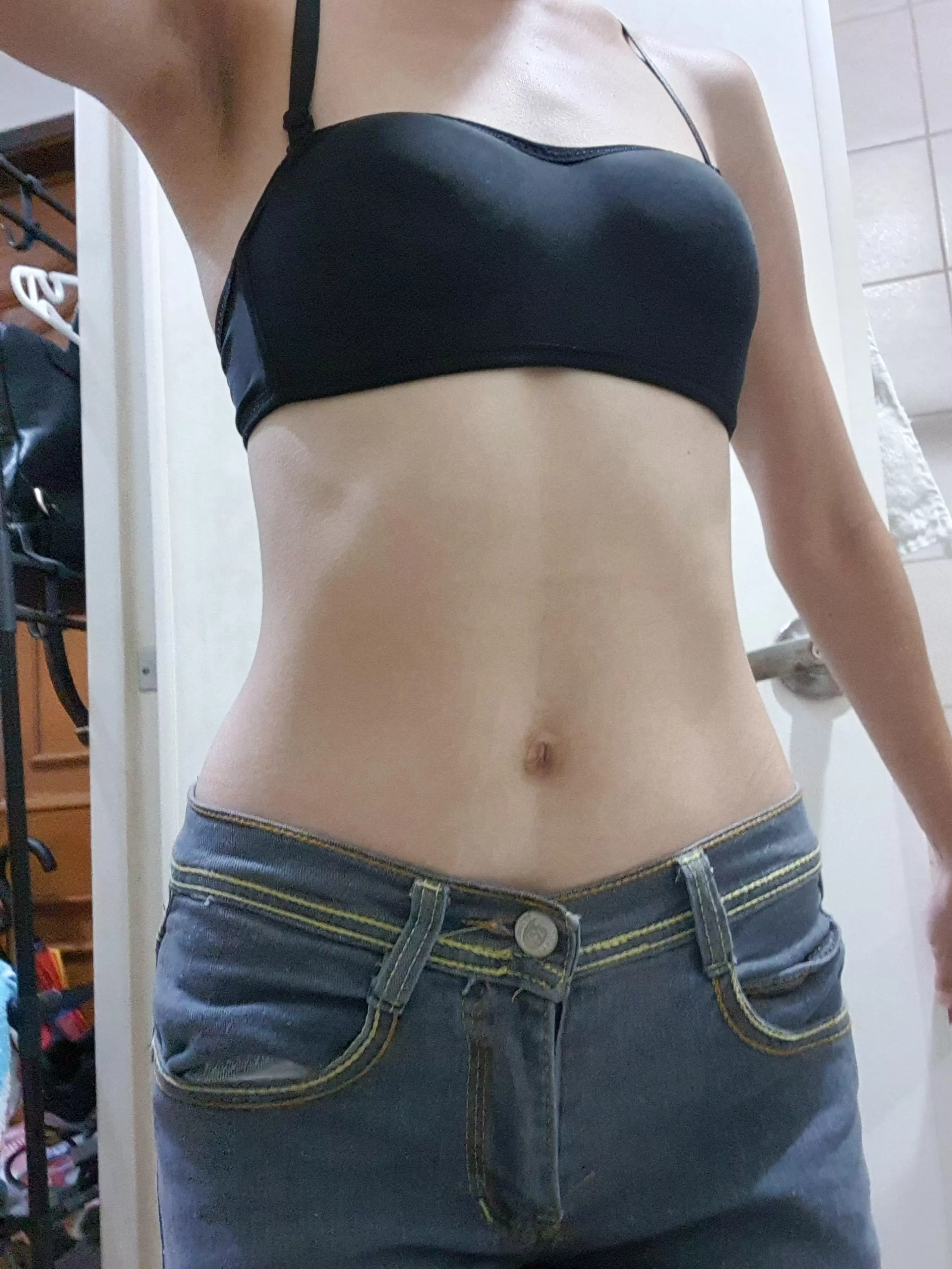 Grab me by the waist 😉