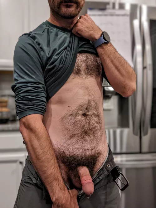 If you were my roommate, you'd catch me taking pics like this all the time [30]