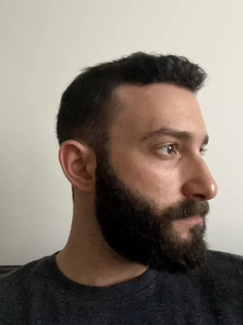 Just showing off my very unruly beard 🧔🏻‍♂️