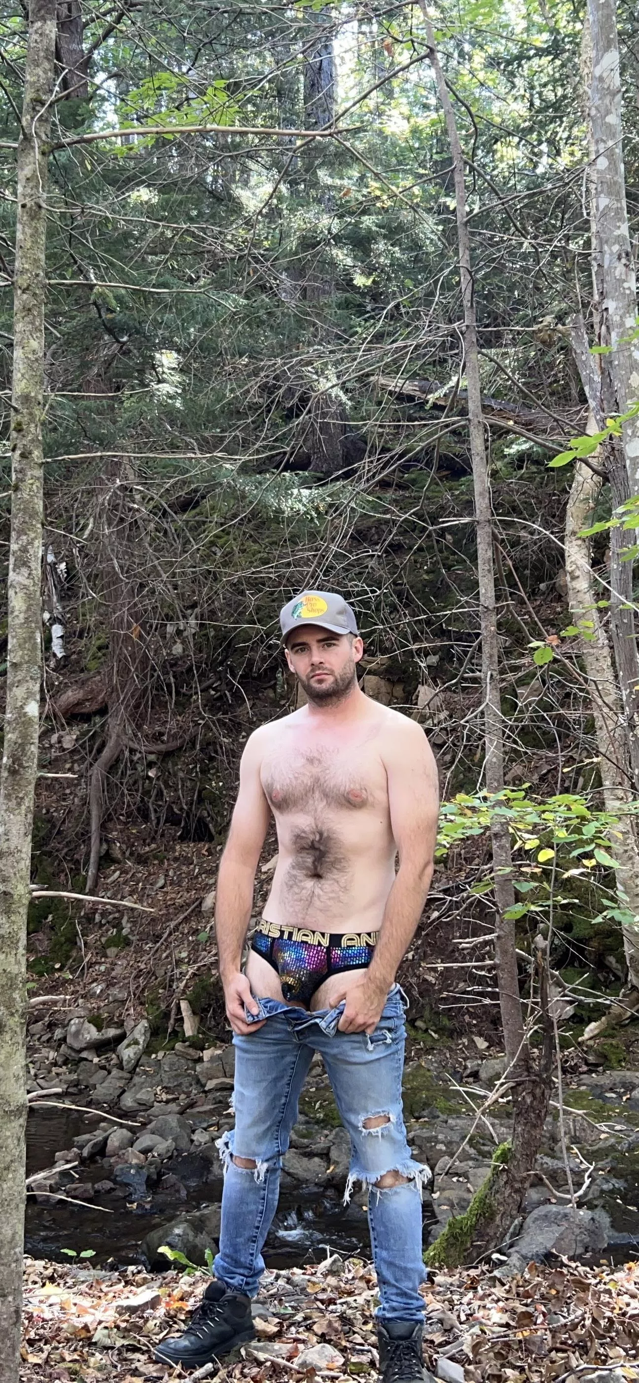 Let’s go explore and find a private spot !!’