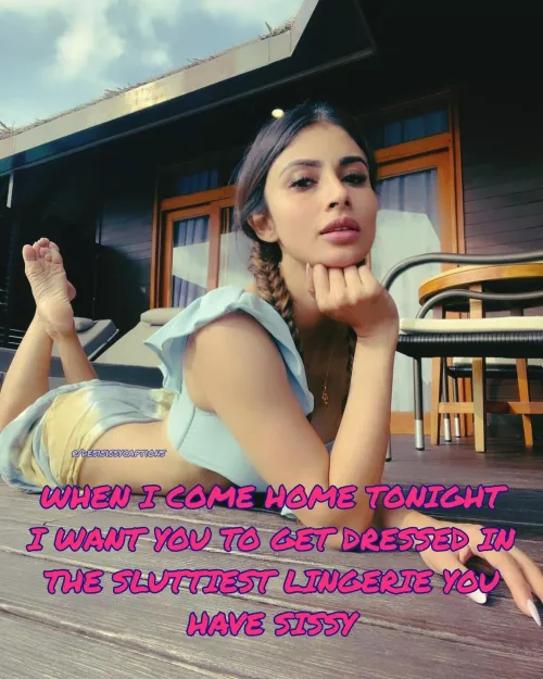 #mouni indiansissycaption