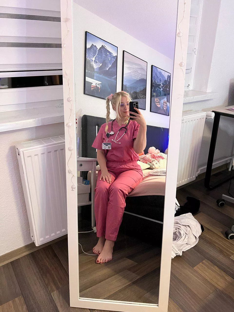 registered nurse here, pls be kind :)