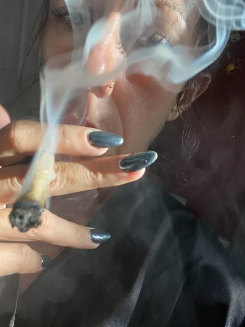 Who knew this was even a thing!? Hopefully I get a couple of up votes without showing my boobs or who-ha.