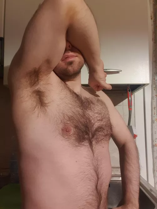 3 days no shower, imagine the smell of it