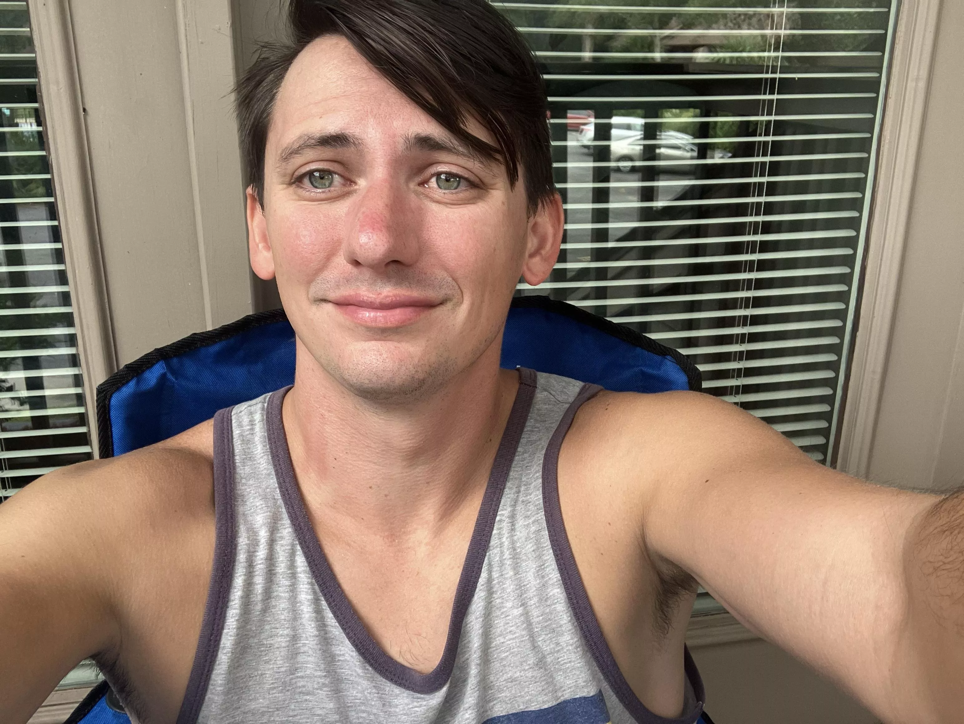 [30] just chillin earlier today. DMs are welcome